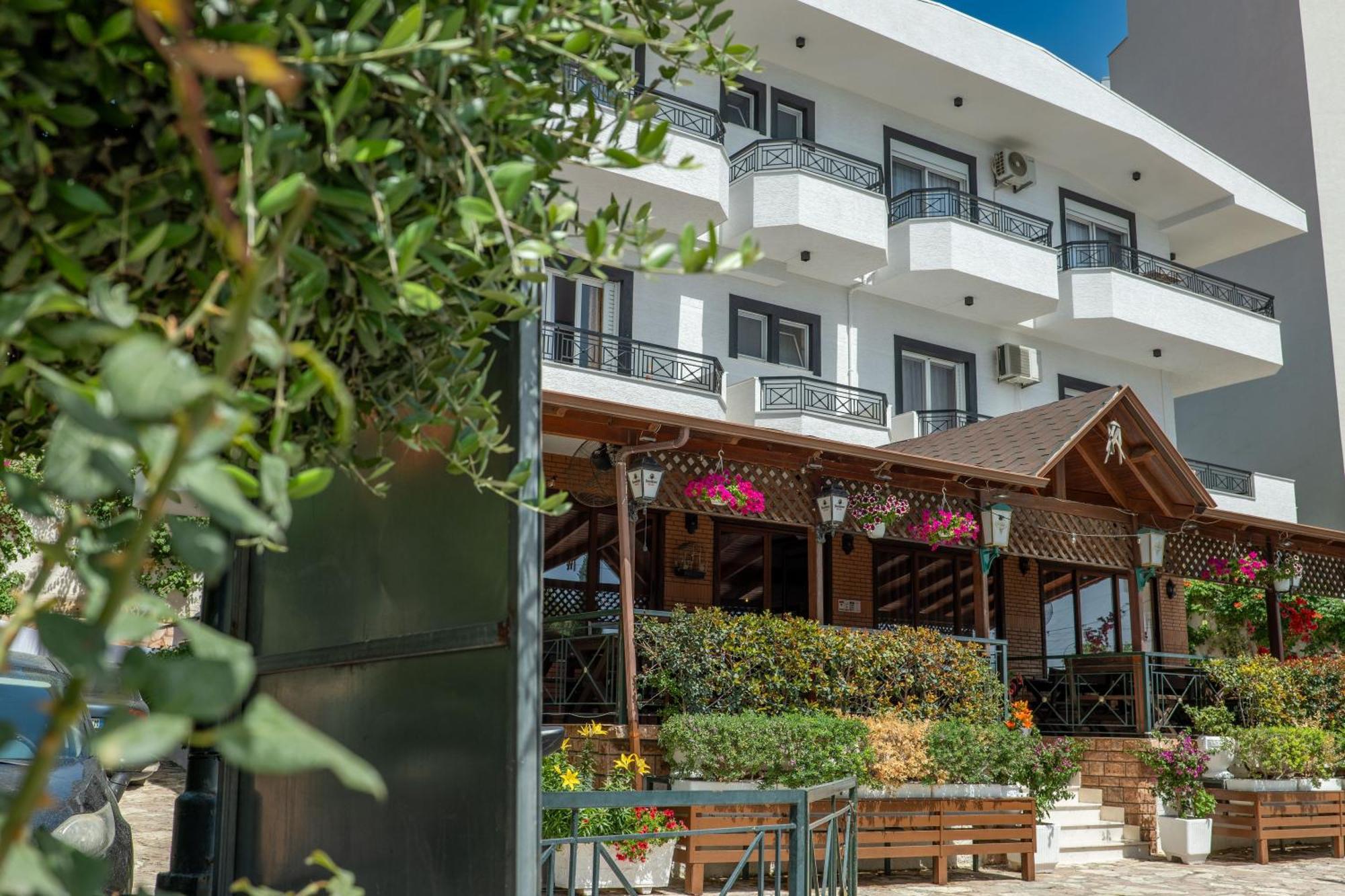 Sunkised Hotel ساراندا المظهر الخارجي الصورة