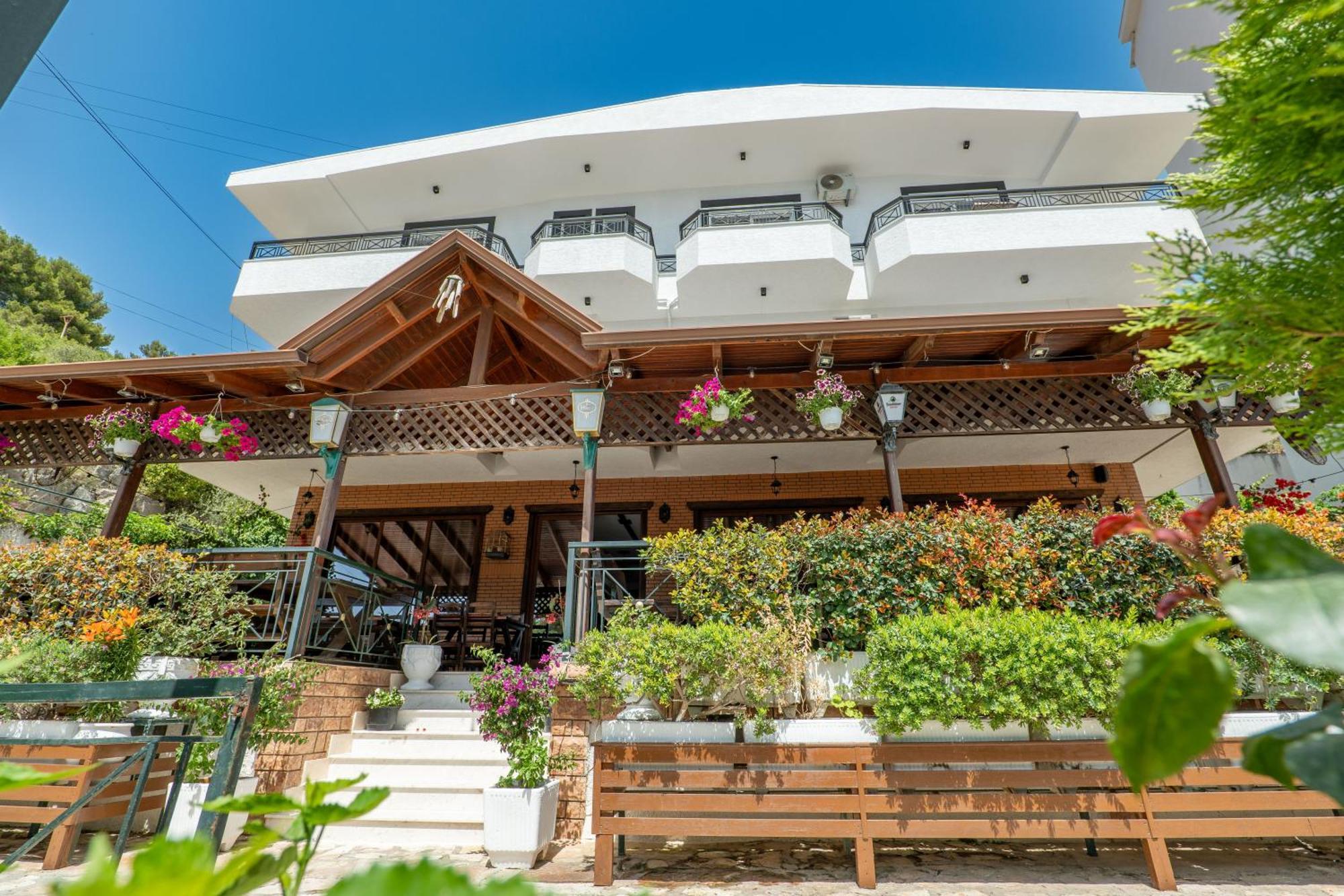 Sunkised Hotel ساراندا المظهر الخارجي الصورة
